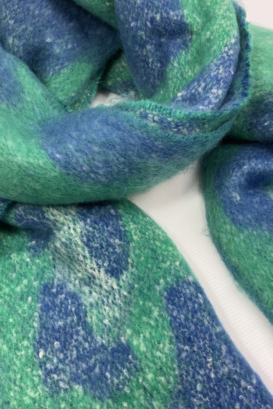 Animal Coloured Scarf (Blue/Green)