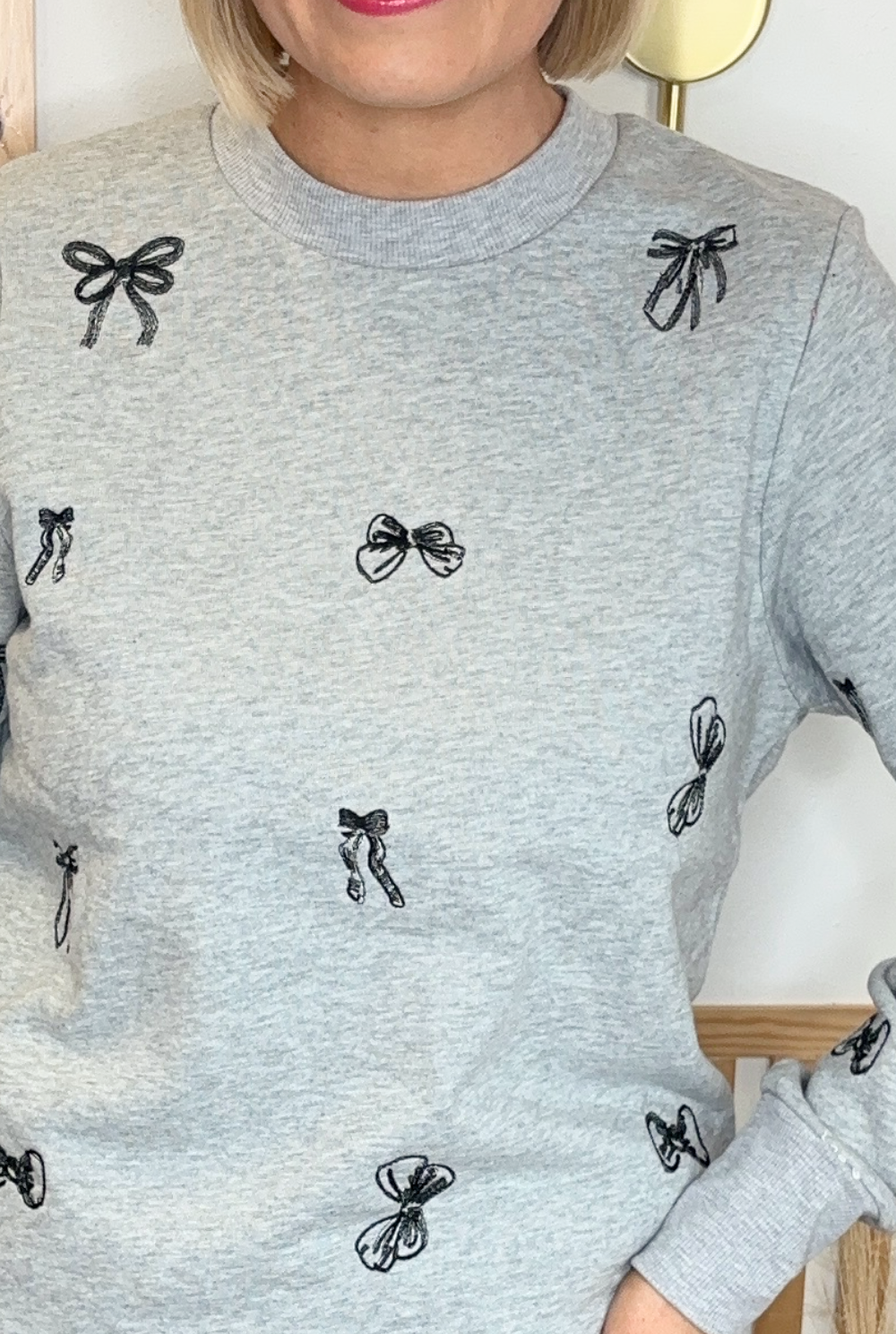 Bow Sweatshirt