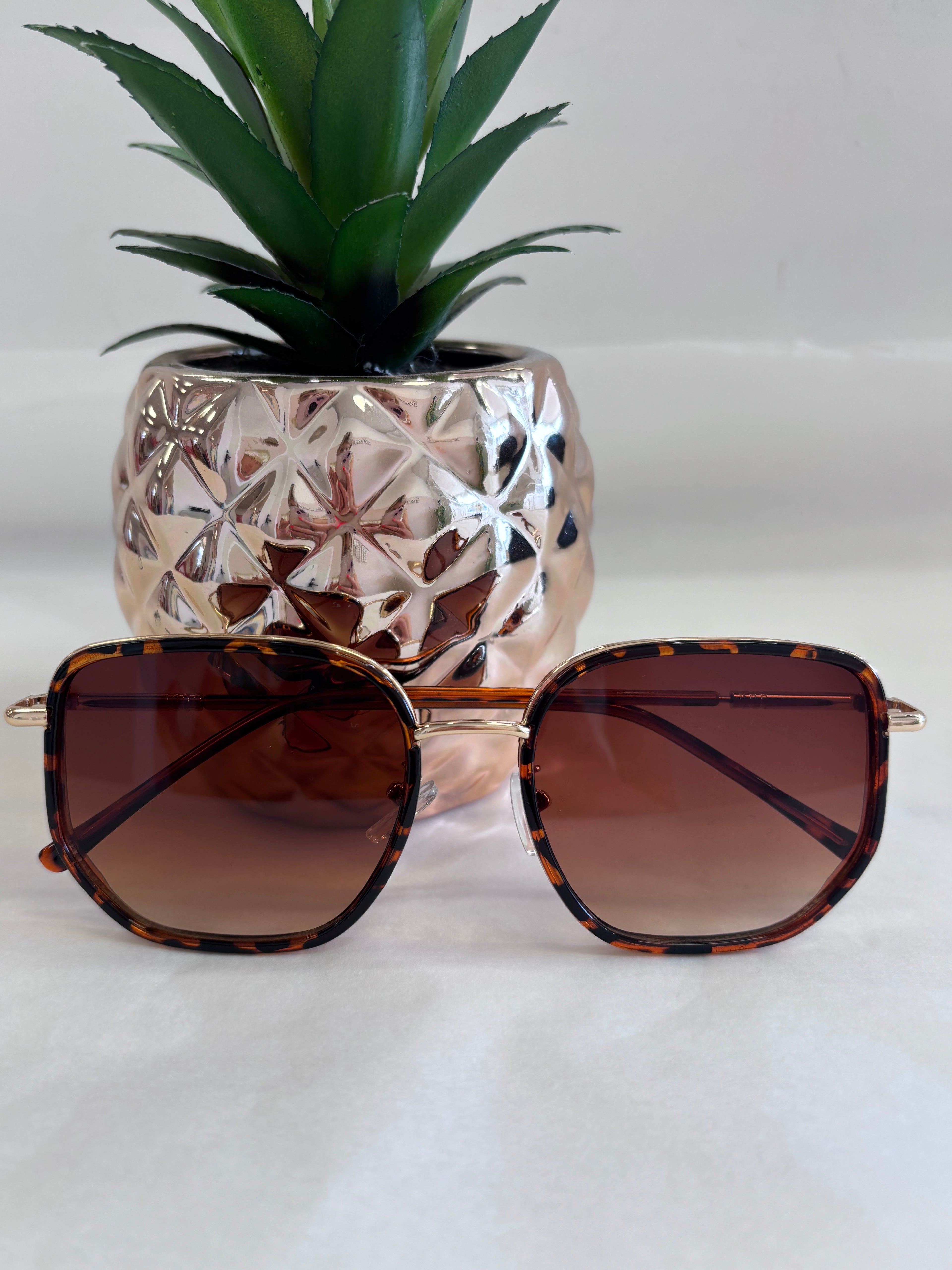 Betty Brown Sunglasses