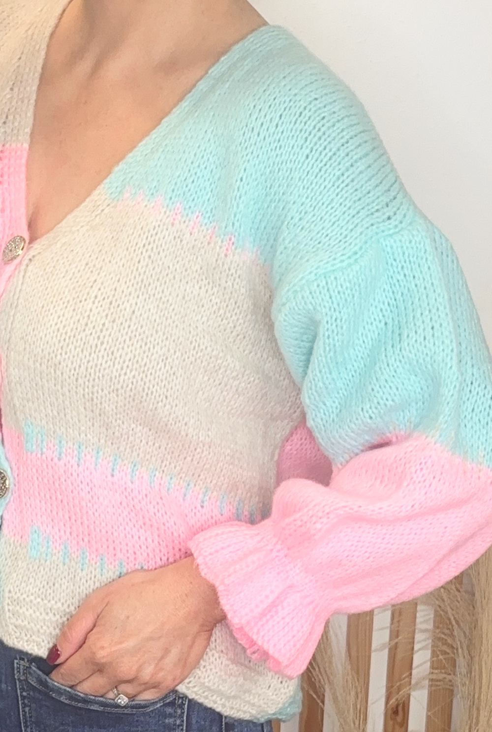 Pastel Contrasting Cardigan (Aqua)