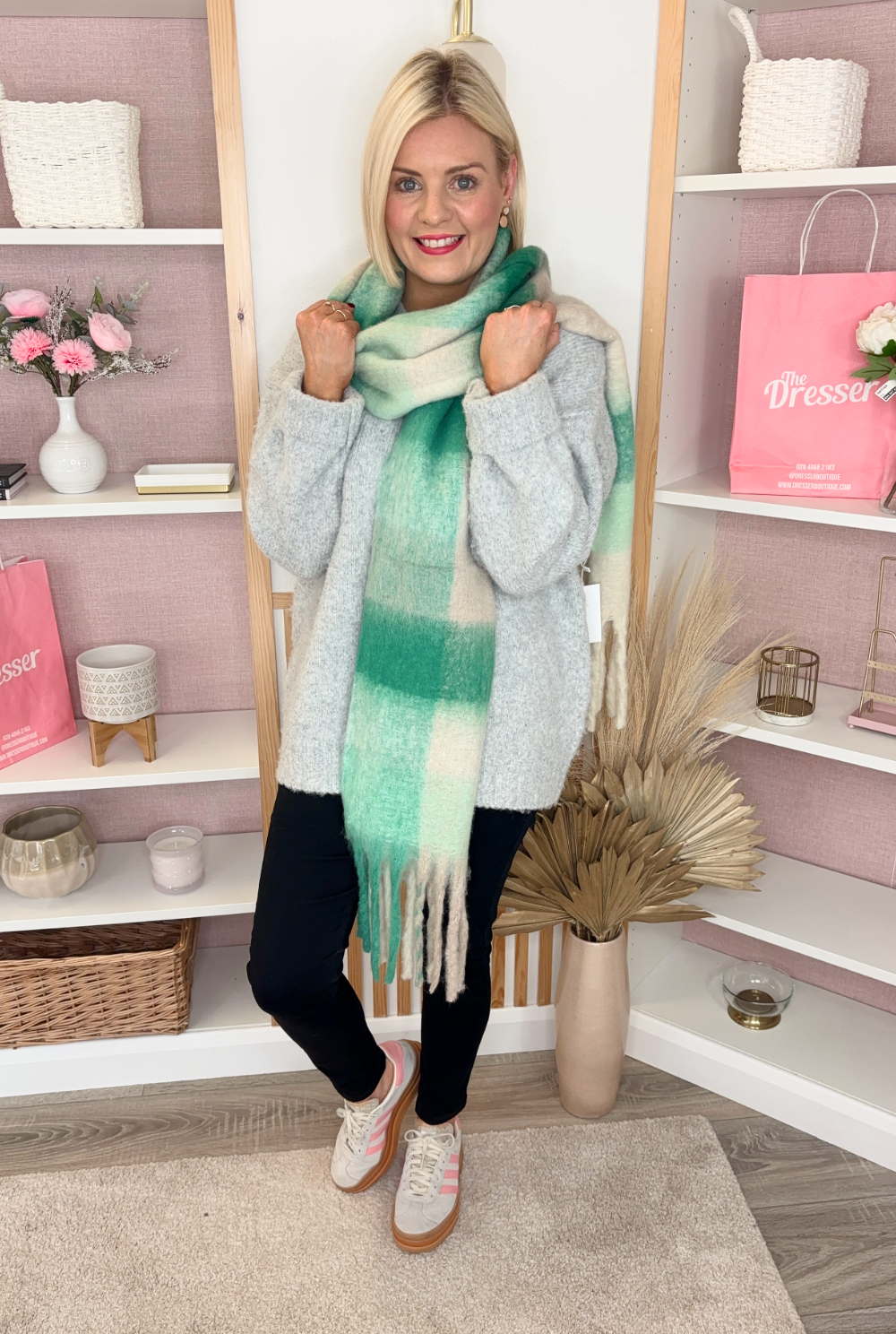 Colour Block Scarf (Green/White)