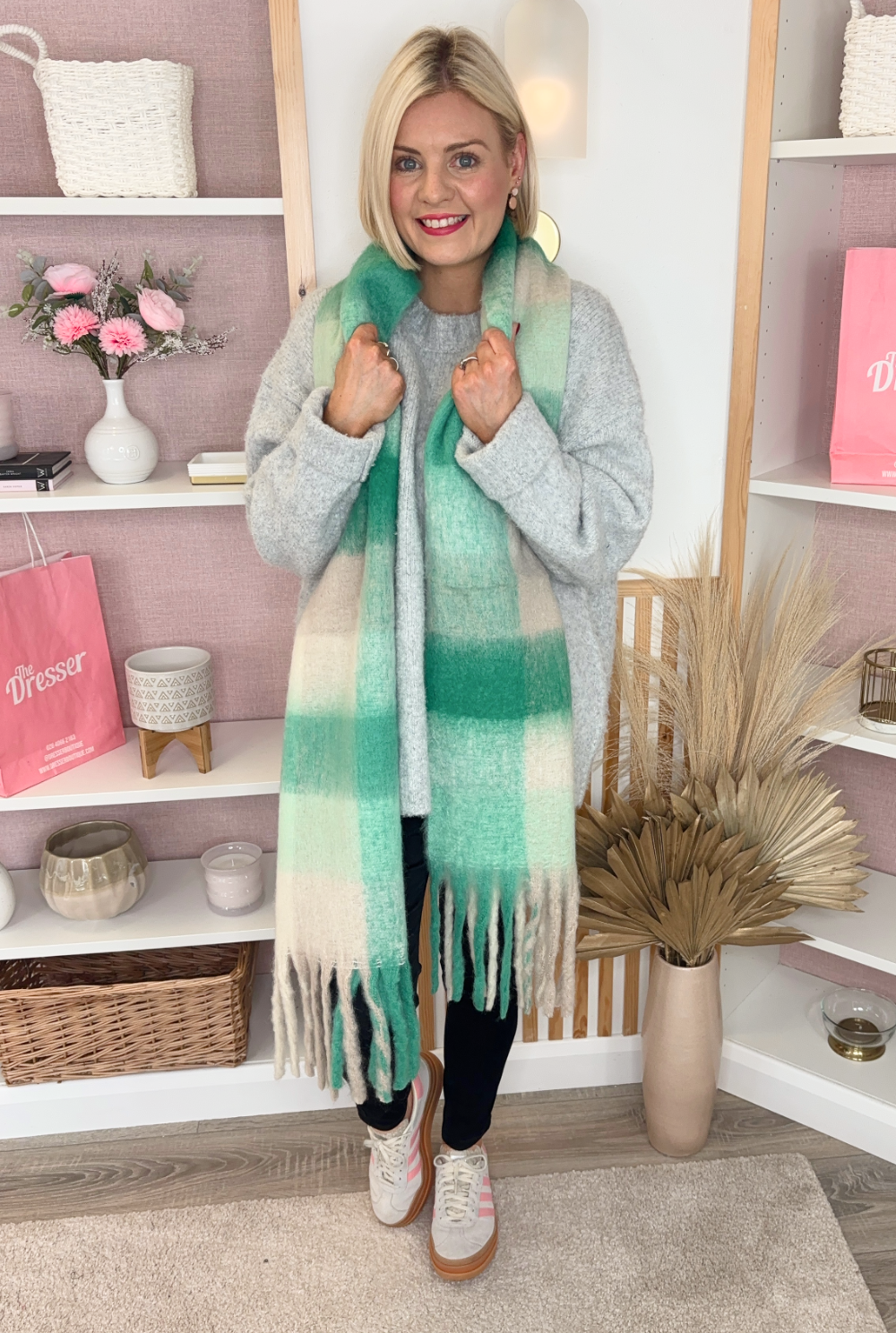 Colour Block Scarf (Green/White)