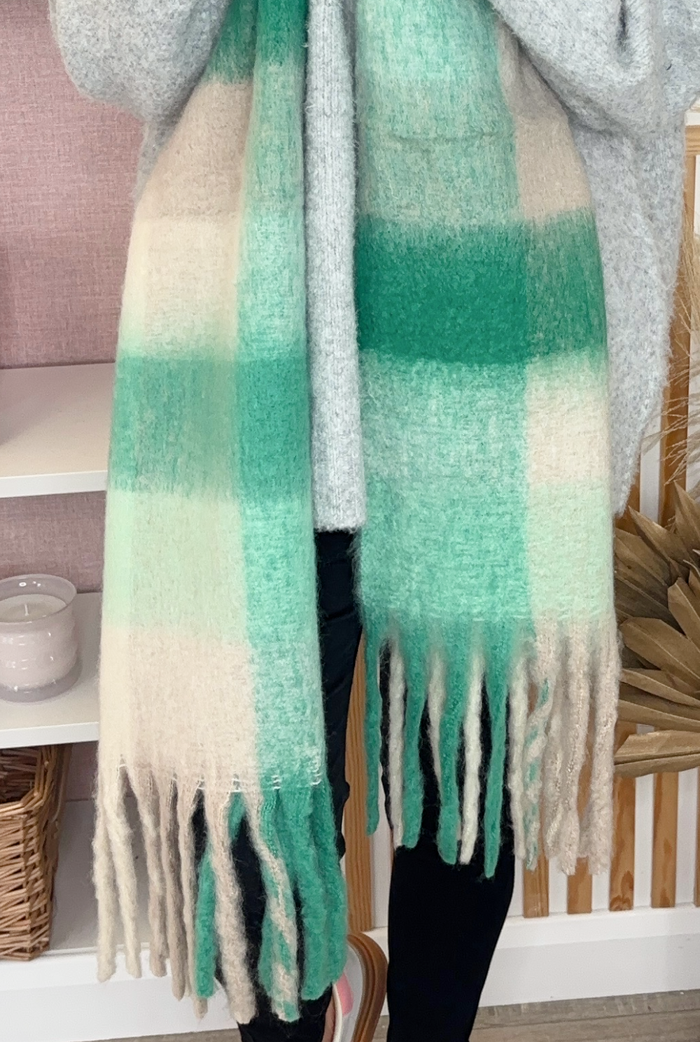 Colour Block Scarf (Green/White)