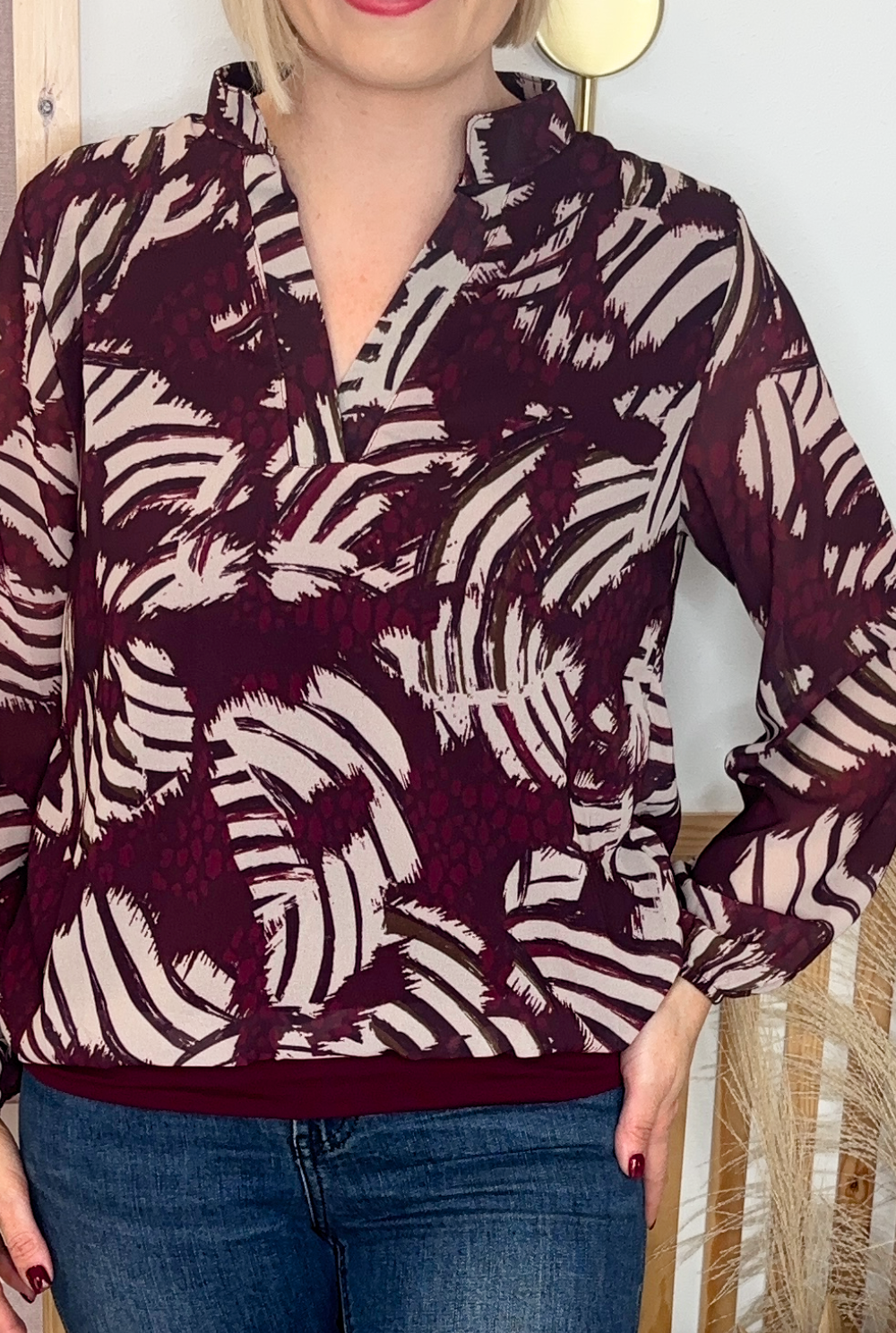 Luna Blade Banded Top (Burgundy)