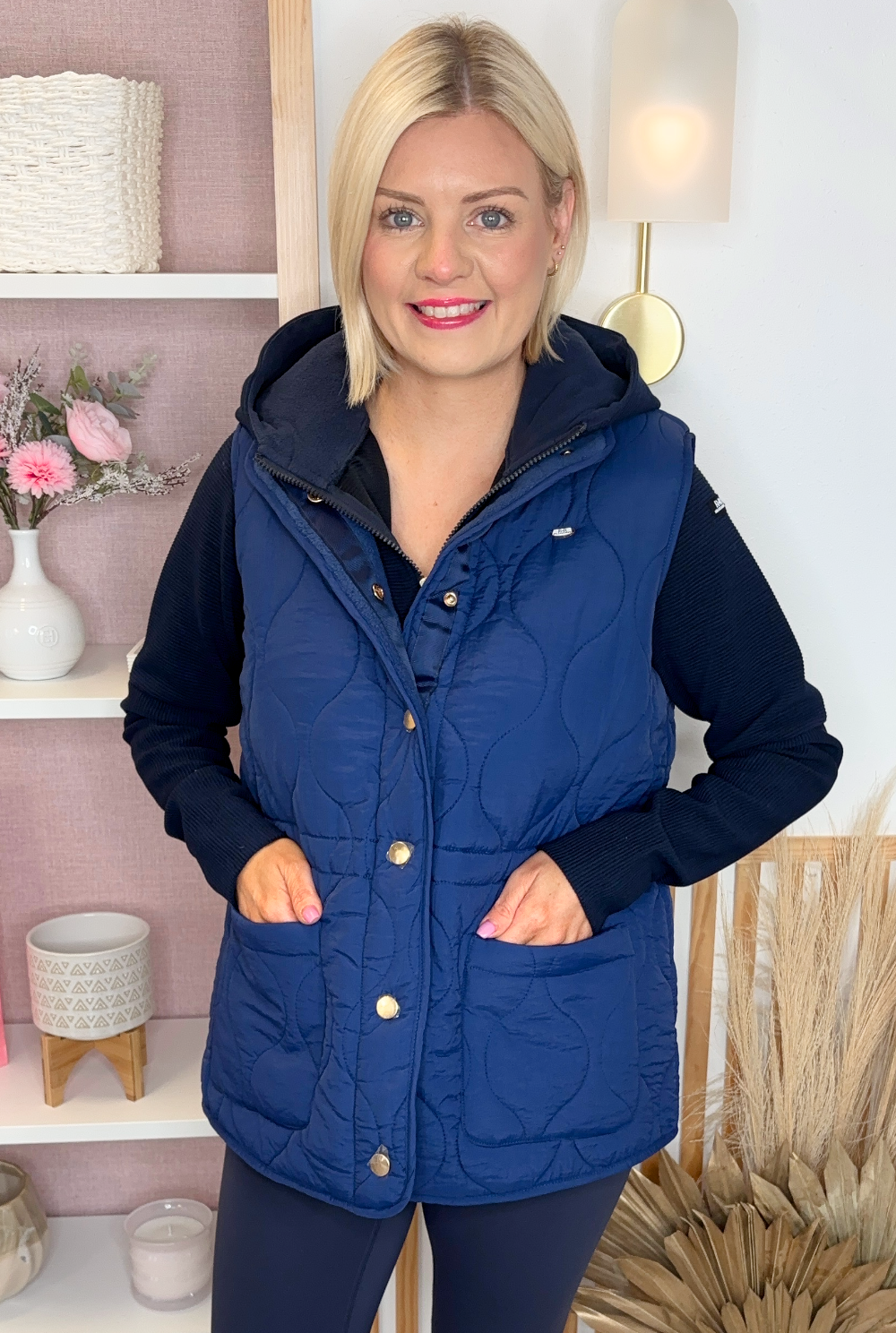 Relax & Renew Mandy Gilet (Blue)