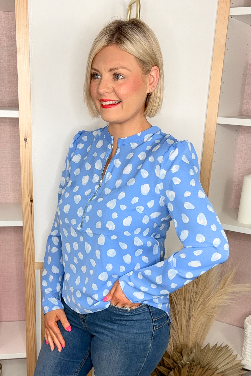 Sutton Zipped Top (Blue)